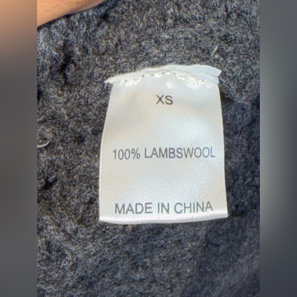 Frances Valentine Fisherman Lambswool Sweater - Picture 6 of 8